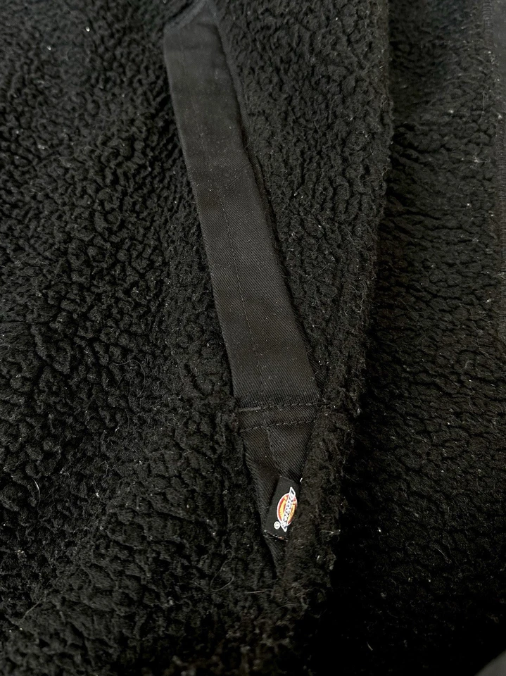 Dickies Red Chute Black Winter Sherpa Fleece Jacket Mens M Size Sk8 Palace - Image 3 of 4