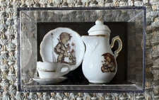 Reutter Porzellan "Hummel/Goebel" Miniature Tea Set Girl Umbrella Germany Vtg.