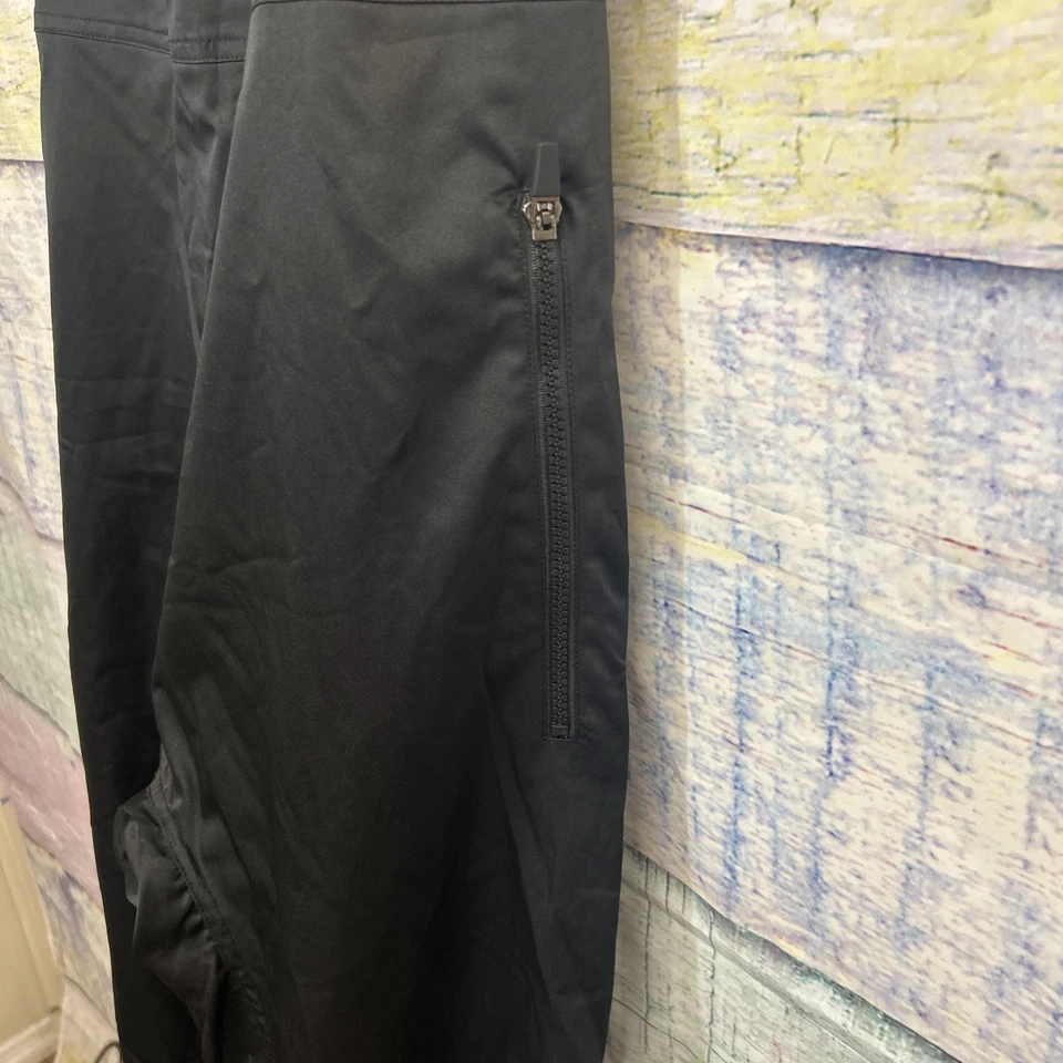 Mono negro Notice The Reckless Foto 3 de 4