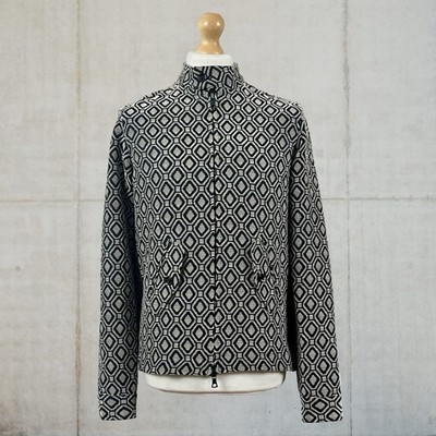 Seltene hübsche Green Black Label Jacke komplett gefüttert geometrisch gemustert fällt klein aus