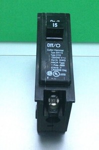 (1) Cutler-Hammer BR115 Circuit Breaker 1 Pole 15 Amp 120/240 V Type