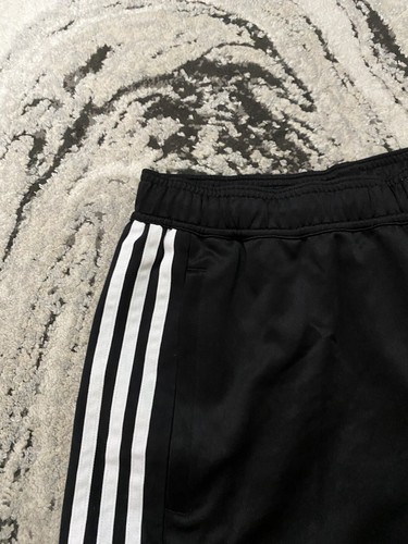 Adidas Embroidered Black Sports Shorts BNWT Size Medium Men’s Sample IP3793 - Picture 8 of 15