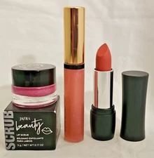 JAFRA Beauty Praline Glossy Lipstick w/Lip Scrub & Royal Luxury Plumping Jelly