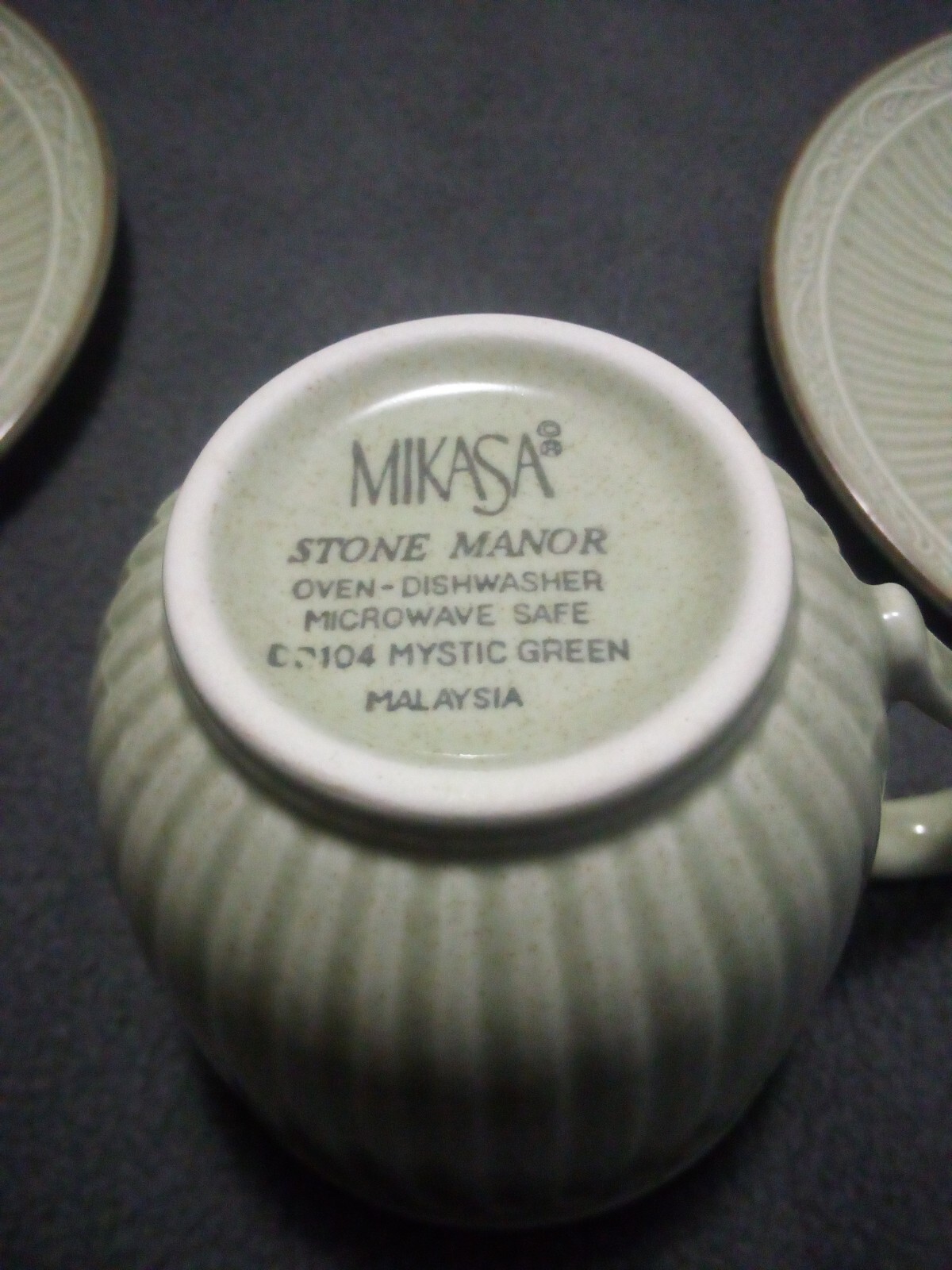 MIKASA Stone Manor Set of 3 Tea Cups and Saucers DD104 Mystic Green Vine/Leaf
