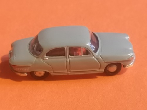 Miniature Norev 1/86 – Peugeot 403 Pick-up Bâché – Boîte Correcte – Ancien