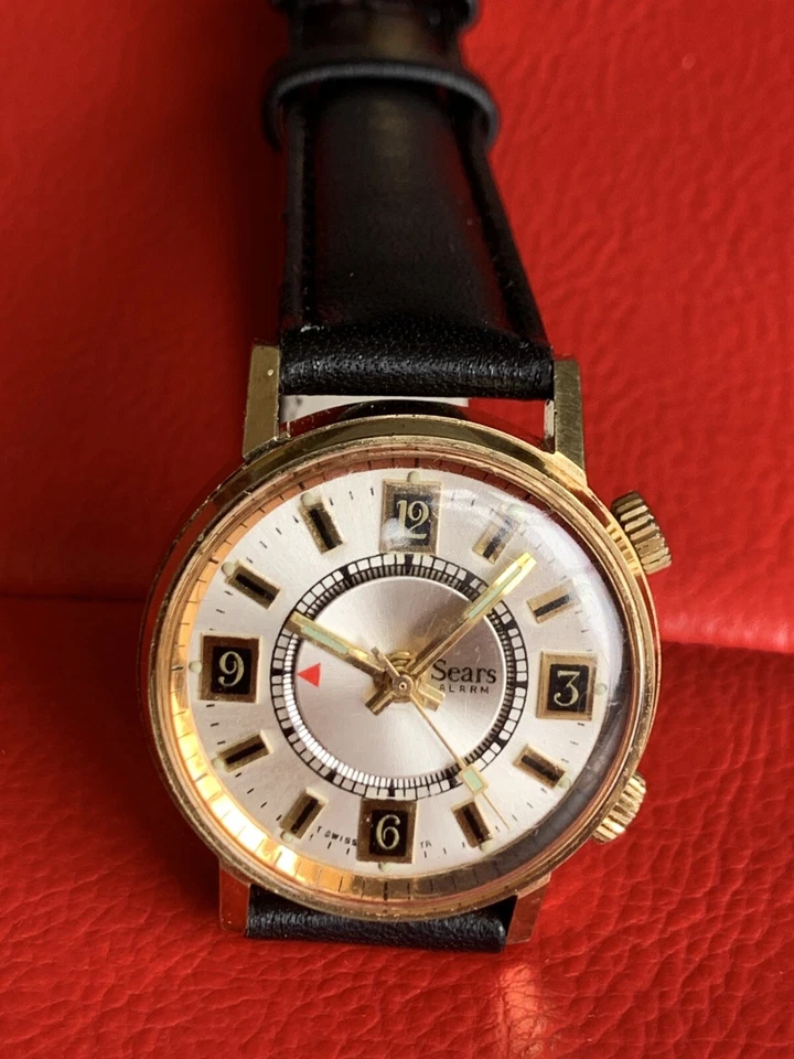 Reloj pulsera mecánico vintage agon sears alarma hecho en Suiza Foto 4 de 4