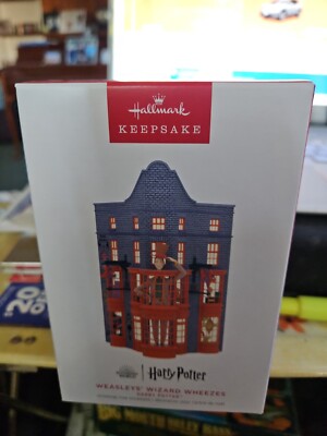 Harry Potter WEASLEY'S WIZARD WHEEZES ''SPECIAL RELEASE'' Hallmark ornament 
