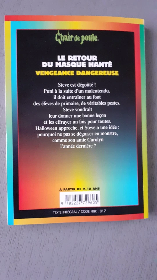 Livre Chair de Poule - Le retour du masque hanté R.L. Stine - Photo 2/3