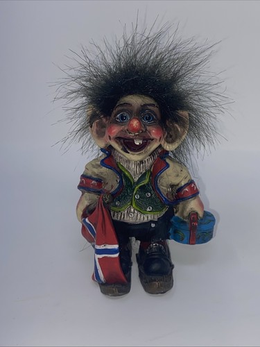 Nord Suvenir Norway Nyform Viking Trolls Souvenir TROLL FIGURINE Flag Norse Gift