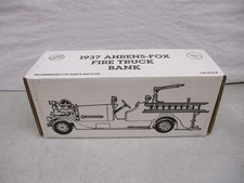 Ertl Long Island 1937 Ahrens Fox Fire Truck Bank 1/30
