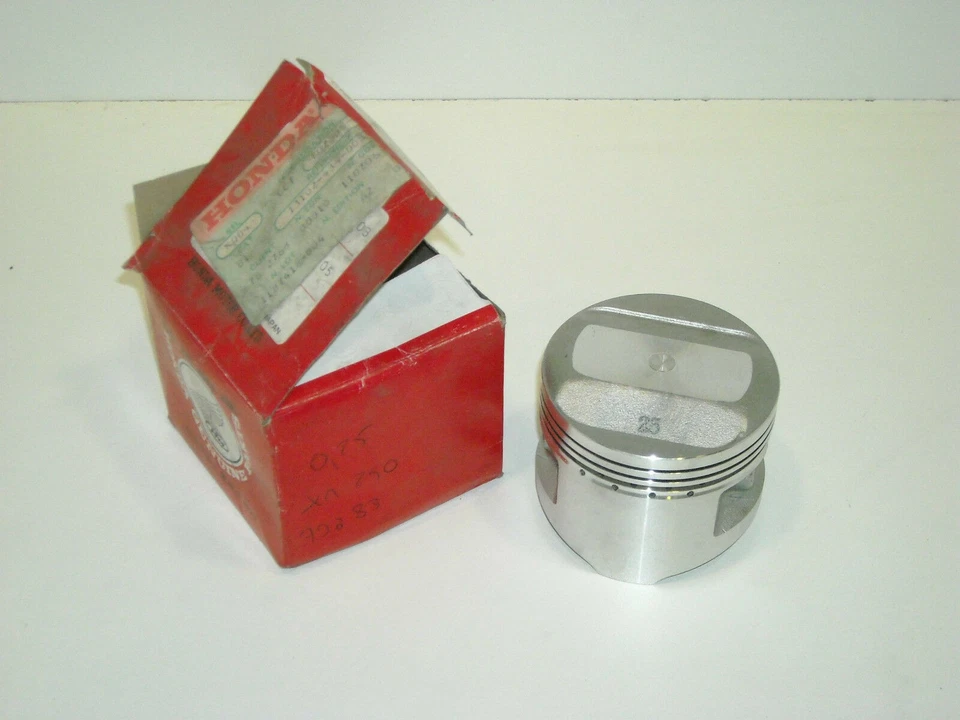 Piston 0.25 HONDA XR250 1979/80 XR250R 81/82 13102-434-003
