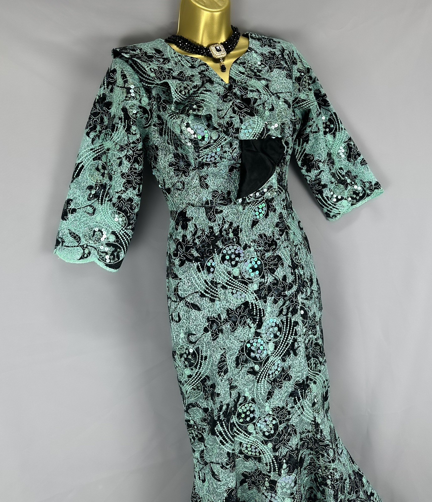 Turquoise/black patterned sequinned stunning occa… - image 10