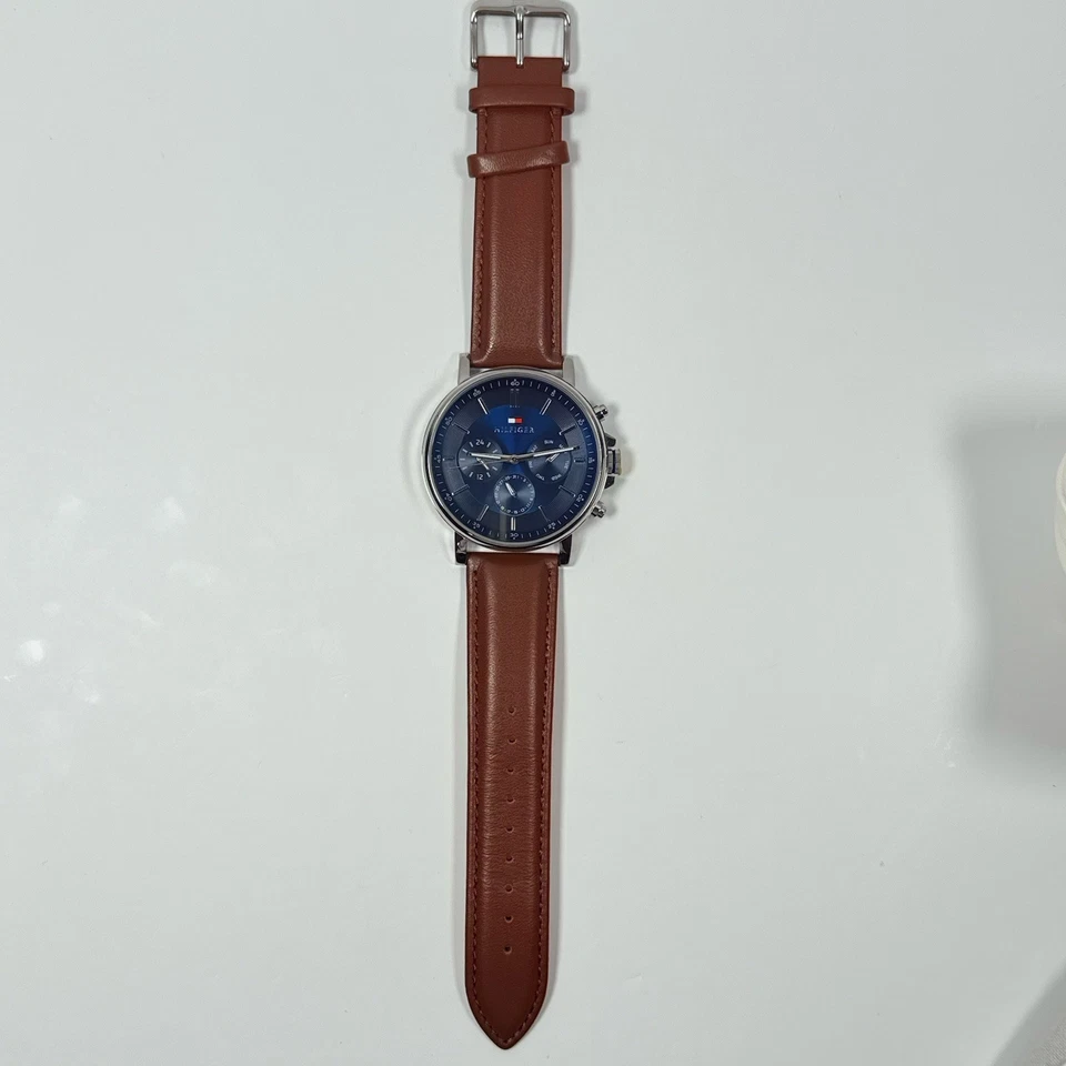 Tommy Hilfiger Tyson Brown Leather Blue Dial Model 1710585 Men’s Watch - Image 3 of 4