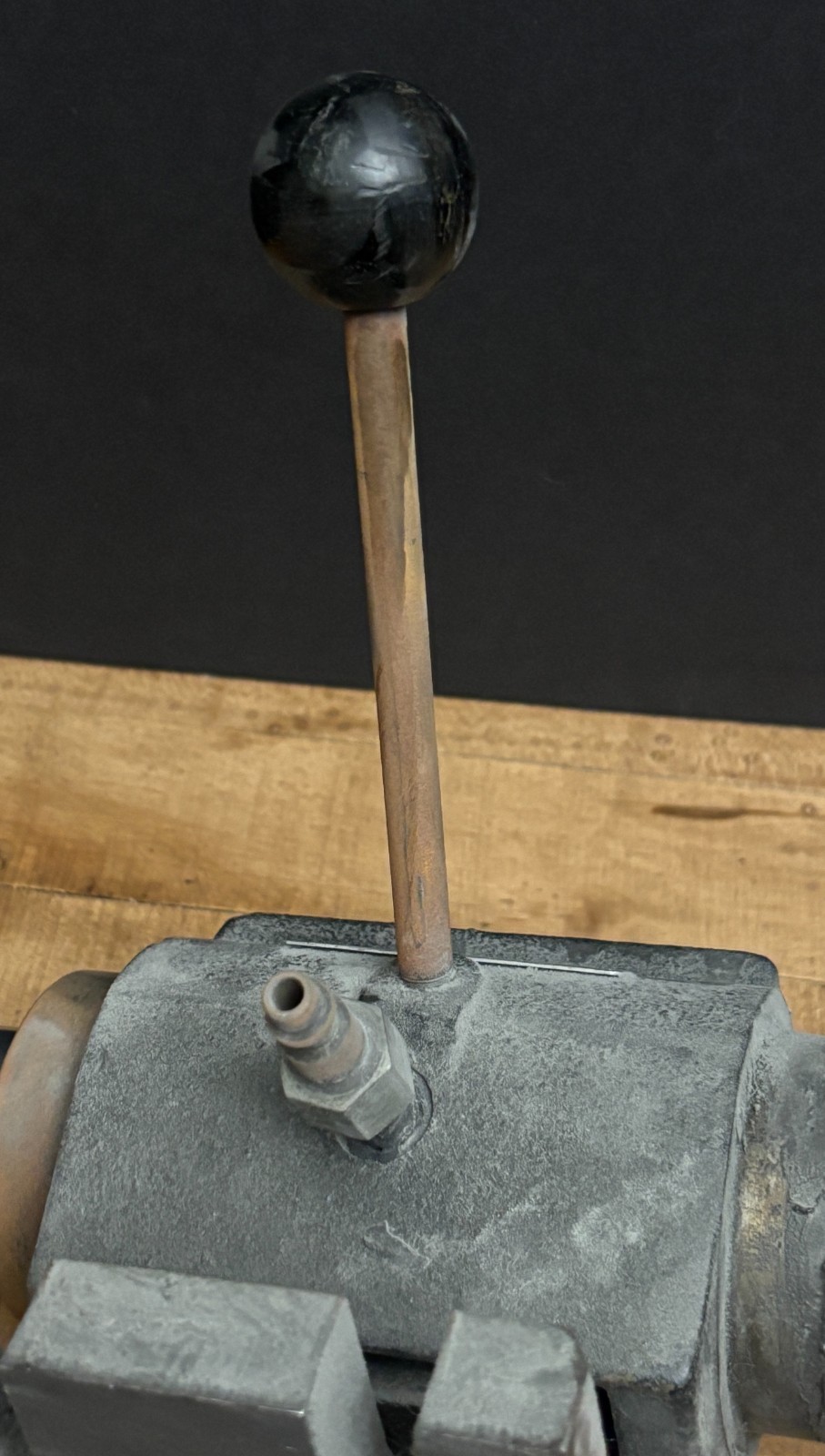 Harig Air-Flo Endmill Grinding Fixture with 16" bar