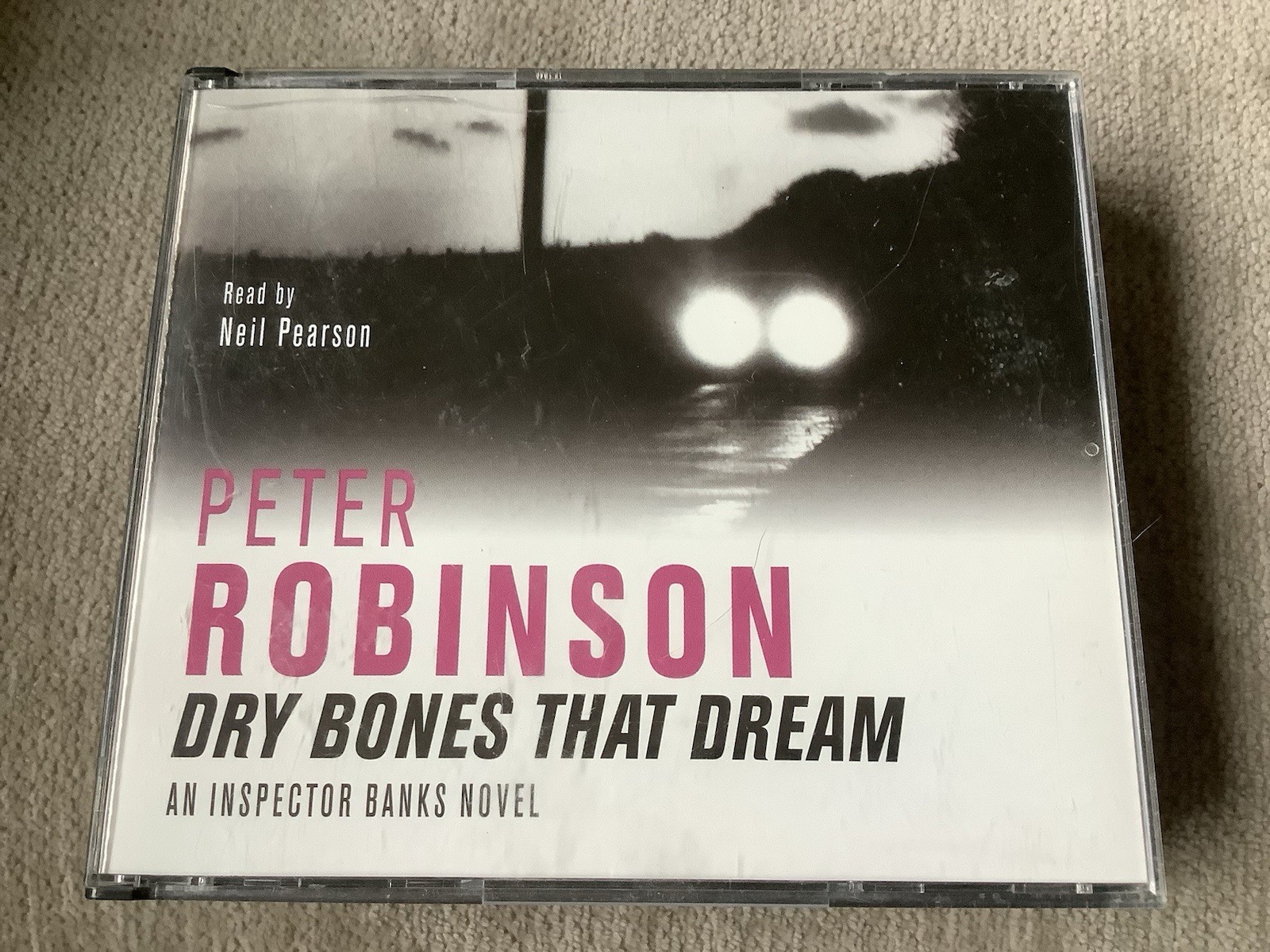 Dry Bones That Dream (The Inspector Banks series) Robinson, Peter Audiobook CD