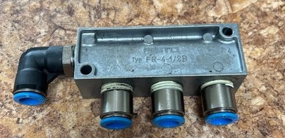 1x Festo Verteilerblock 6704 Typ: FR-4-1/2B