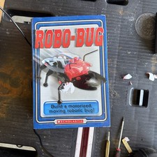 Scholastic Toy Robo Bug Build A Motorized Moving Robotic Bug