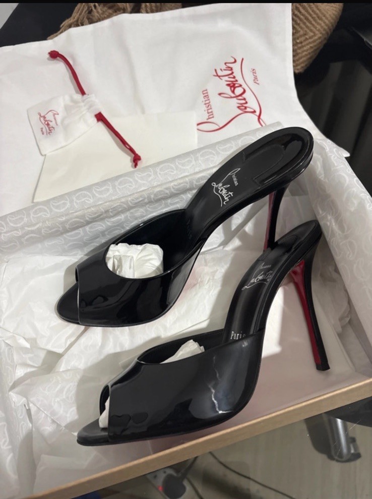 Christian Louboutin Me Dolly Patent 100mm Mules Size EU39/UK 6