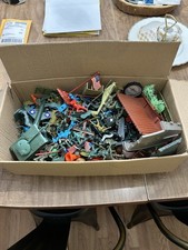 Lot of Vintage Plastic Army Men Box of Toys Soldiers Tanks Military Figures Ect.