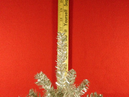 Vtg Tabletop Mantle Silver Christmas Tree Aluminum? Feather Retro MidCentury Mod - Picture 13 of 14