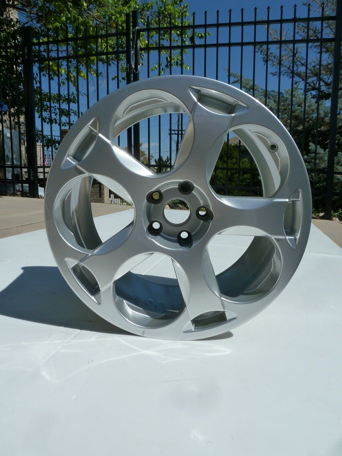 04-2007 LAMBORGHINI GALLARDO CASSIOPEIA 11x19" OEM SILVER WHEEL 19" RIM REAR