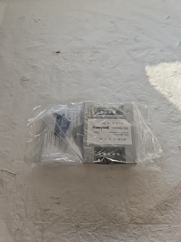 Honeywell THP9045A1023 Wiresaver Wiring Module for Thermostat