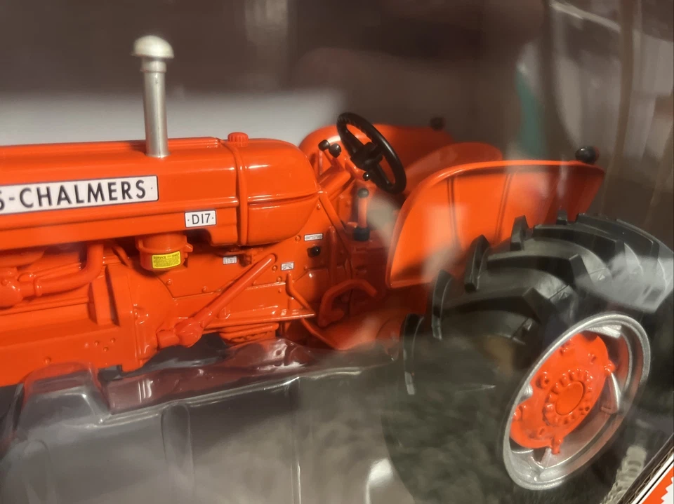 2022 ERTL 1/16 Allis-Chalmers D17 Prestige Series NEW!! - Image 4 of 4