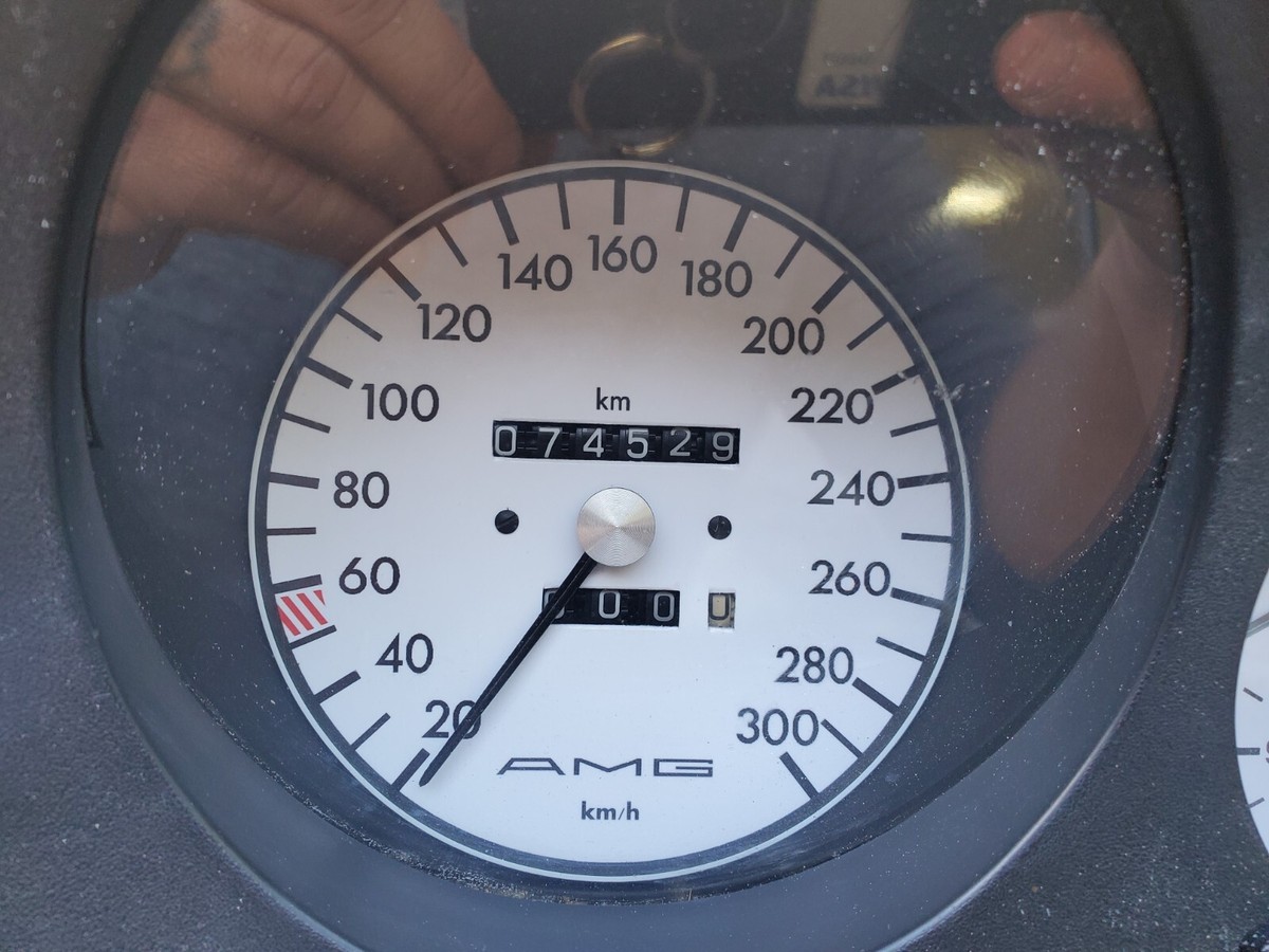 MB-107.AMG本物メーターコンプリート販売―フルスケール３００KM Mercedes R107 560SL 420SL 300km/h AMG speedometer cluster
