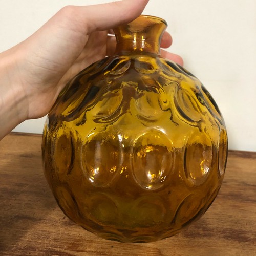 Vtg Golden Yellow Amber Thumbprint Pressed Glass Round Vase 7.5" Tall Bohemian - Picture 7 of 9