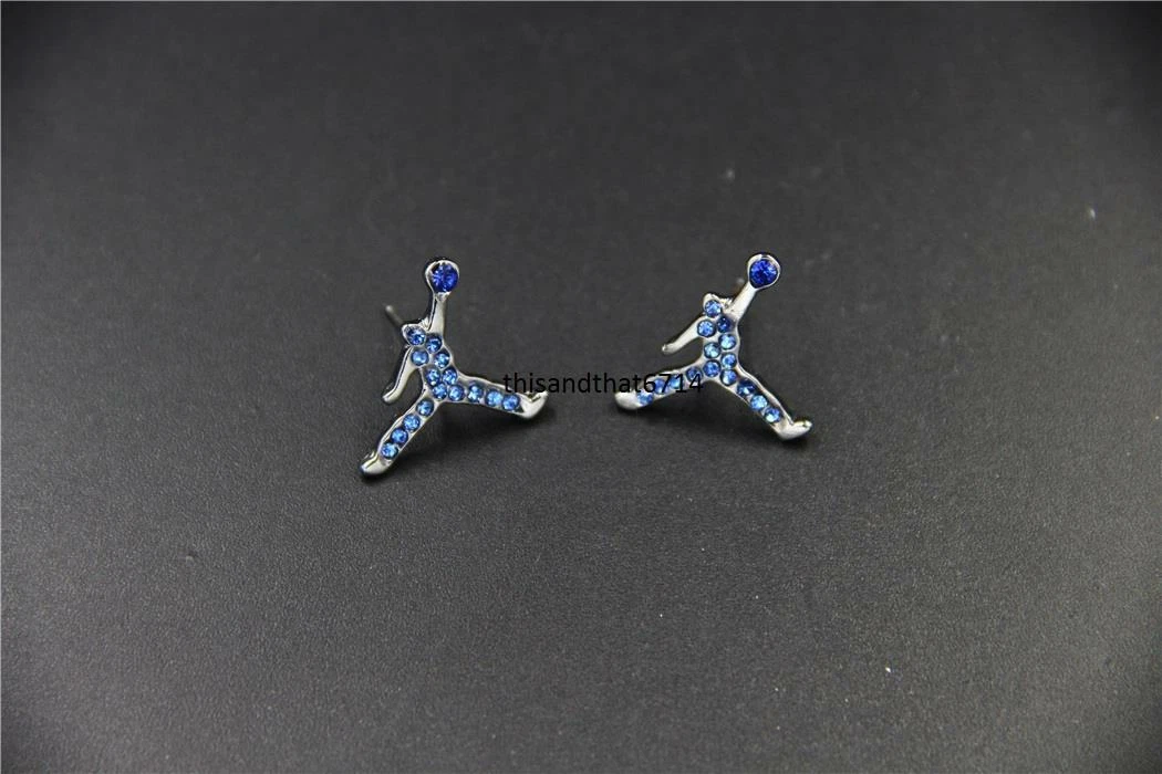 Top 147+ michael jordan earring seven.edu.vn
