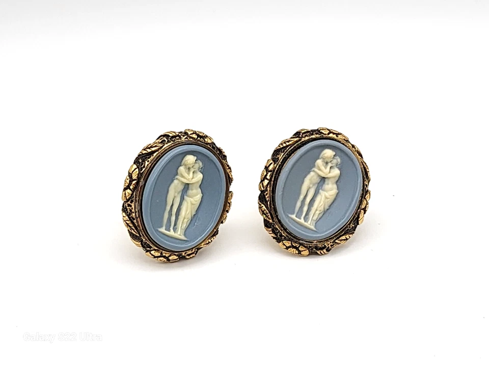 ¡Gemelos de joyería vintage marcados Dante el beso diosa desnuda camafeo azul incolay! Foto 2 de 4