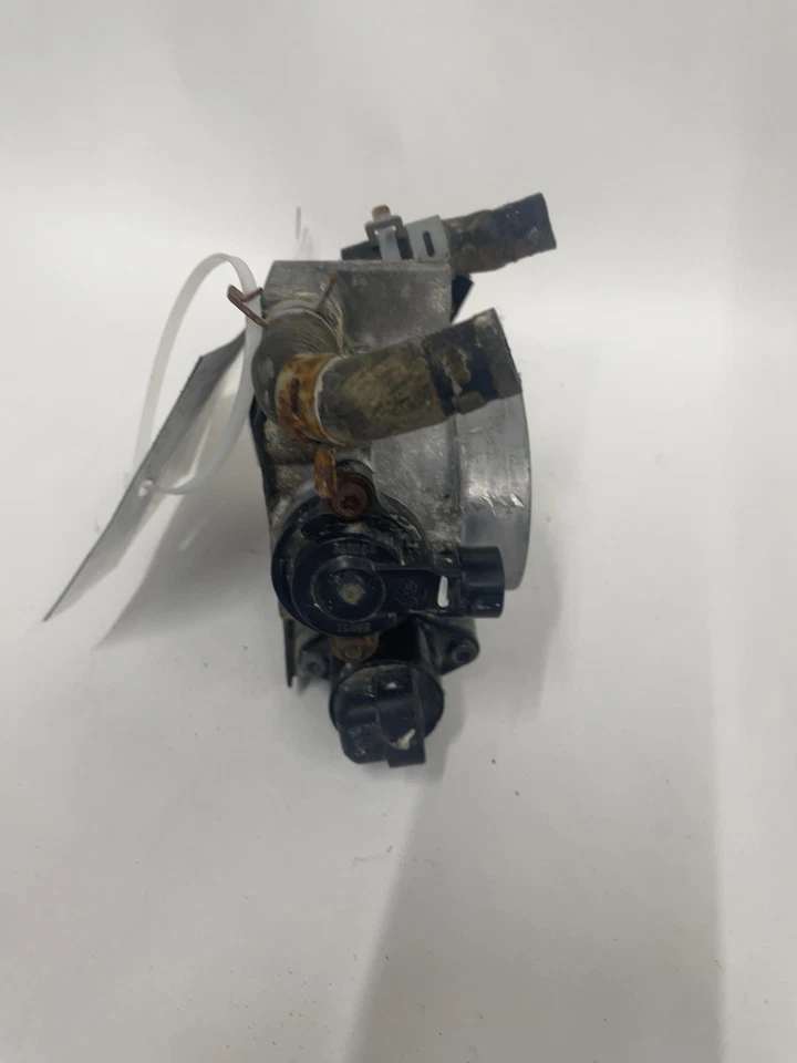 Conjunto de válvula de carrocería de acelerador Pontiac Grand Am 2000-05 3,4 L Foto 4 de 4