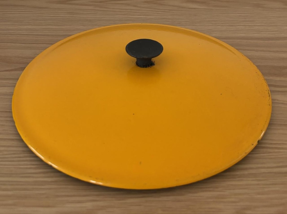 Vintage Cousances Le Creuset Golden Orange Cast Iron 22 Round