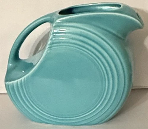 Fiesta Pitcher 67-ounce large disk pitcher in the turquoise glaze 7 1/2