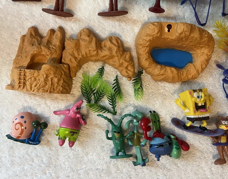 Bob Esponja Pantalones Cuadrados 7 Piezas Cumpleaños Cupcake Topper/Mini Estatuillas 2”-2.5” Alto. Foto 3 de 4