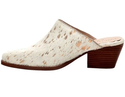  New in box , Coconuts by Matisse Gold Camelot Mules Women's Shoes 
