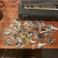 Air Jordan Nike Rubber Shoe Key Chains Lot Of 20  Brand New