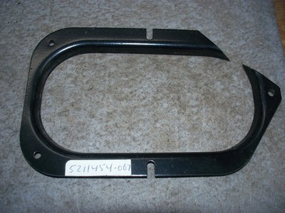 Polaris Snowmobile 94-1999 XLT RXL Ultra Trail LH Tie Rod Boot Plate 5211454-067
