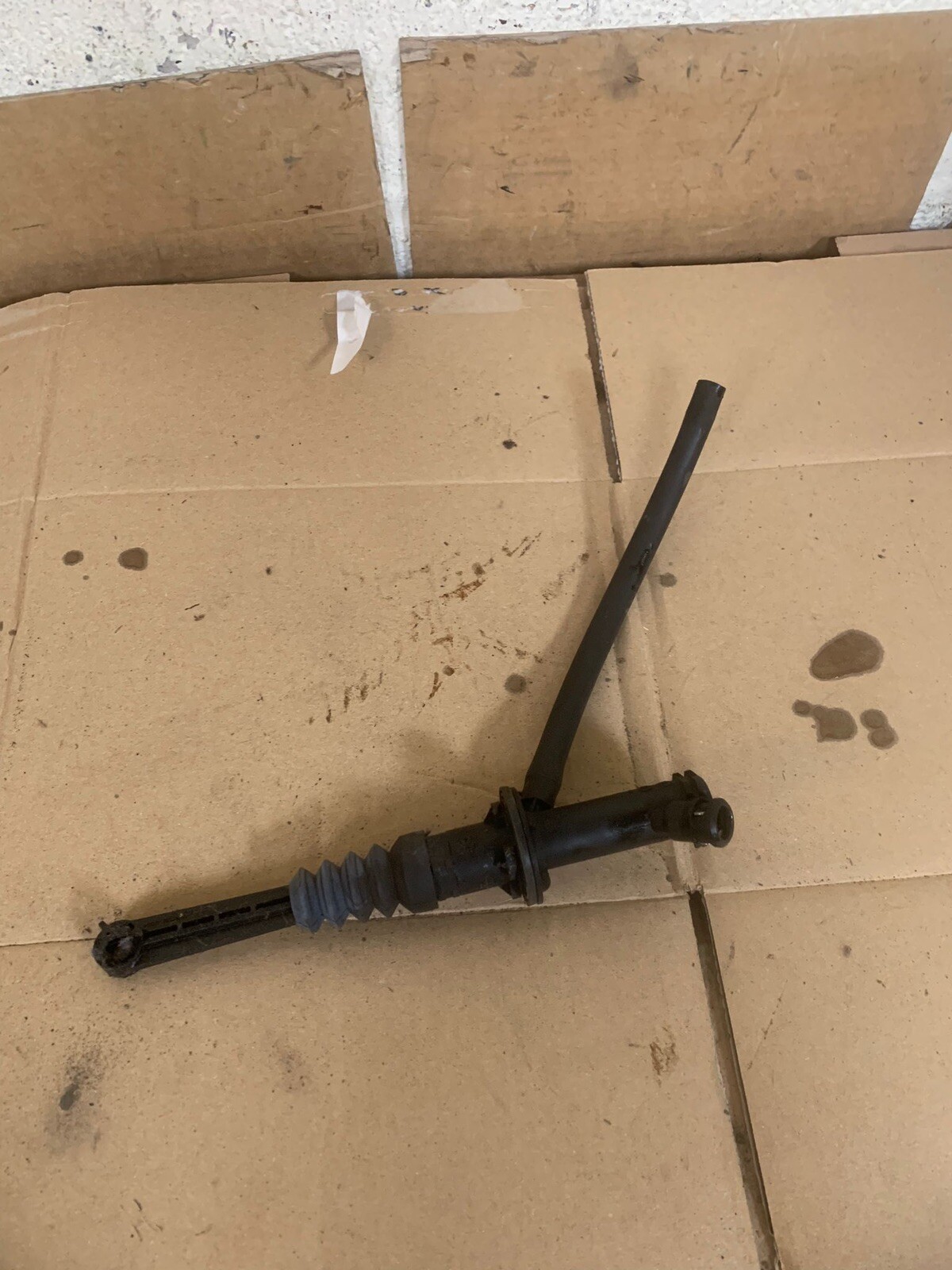 Dacia Duster 2017 Mk1 Clutch Master Cylinder 306104585R for sale  