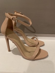 womens light pink heels