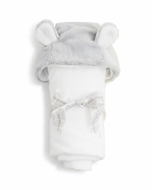 giraffe hooded towel