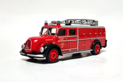 Del Prado Magirus Deutz RKW 7 S6500 rot Maßstab 1:72 Modellauto (NOS)