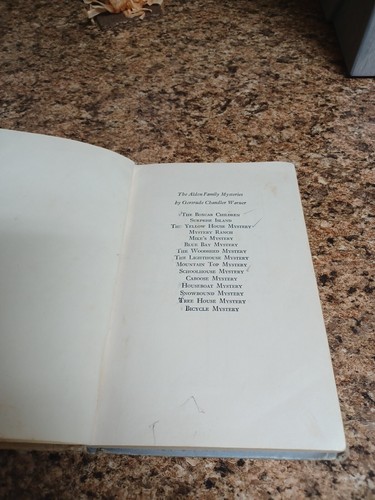Schoolhouse Mystery By Gertrude Chandler Warner Third Printing Illustrations By - Picture 3 of 9