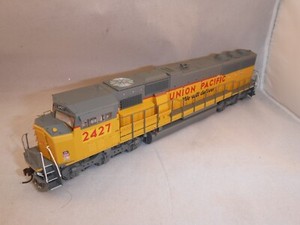 Athearn GENESIS HO Union Pacific UP EMD SD60M #2427           DCC-Tsunami Sound