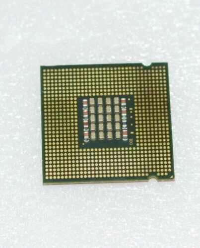 Intel Pentium D 820 2.8 GHz/2MB/800 FSB SL8CP Socket LGA775 CPU Prozessor - Image 2 of 2