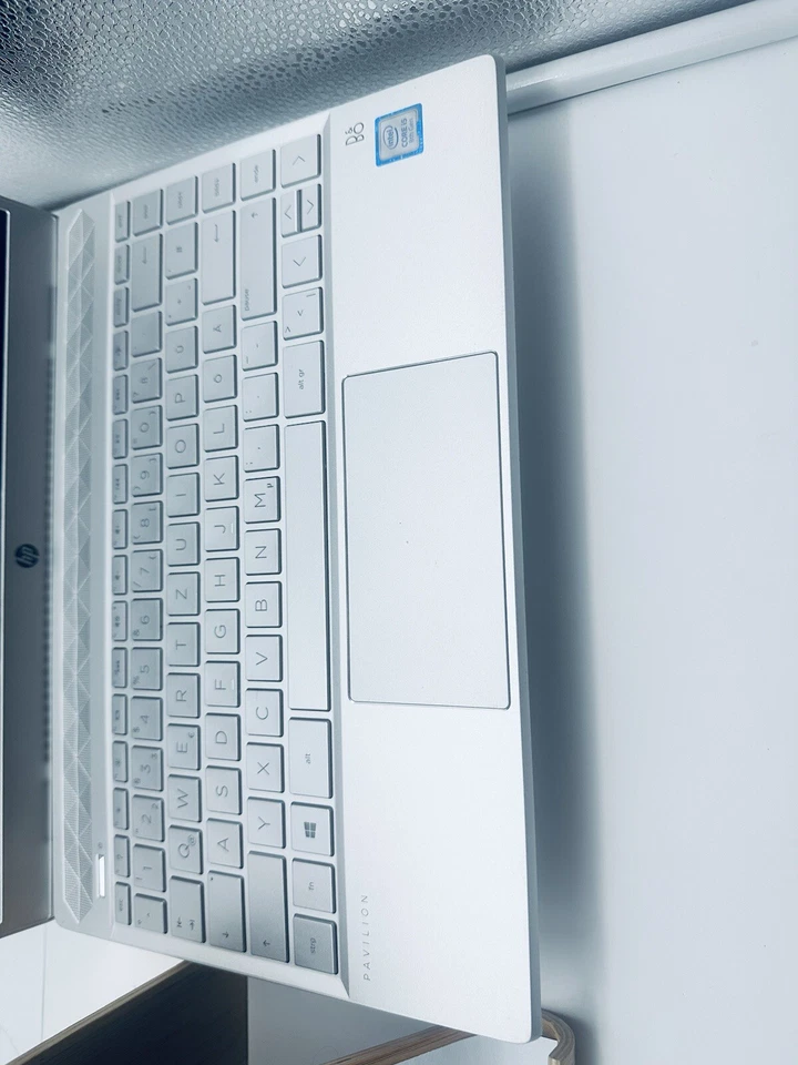 HP Pavilion Laptop 13,2 Zoll i5 1:60 GHz bluetooth, Mod. 13-an0300ng - Bild 4 von 4