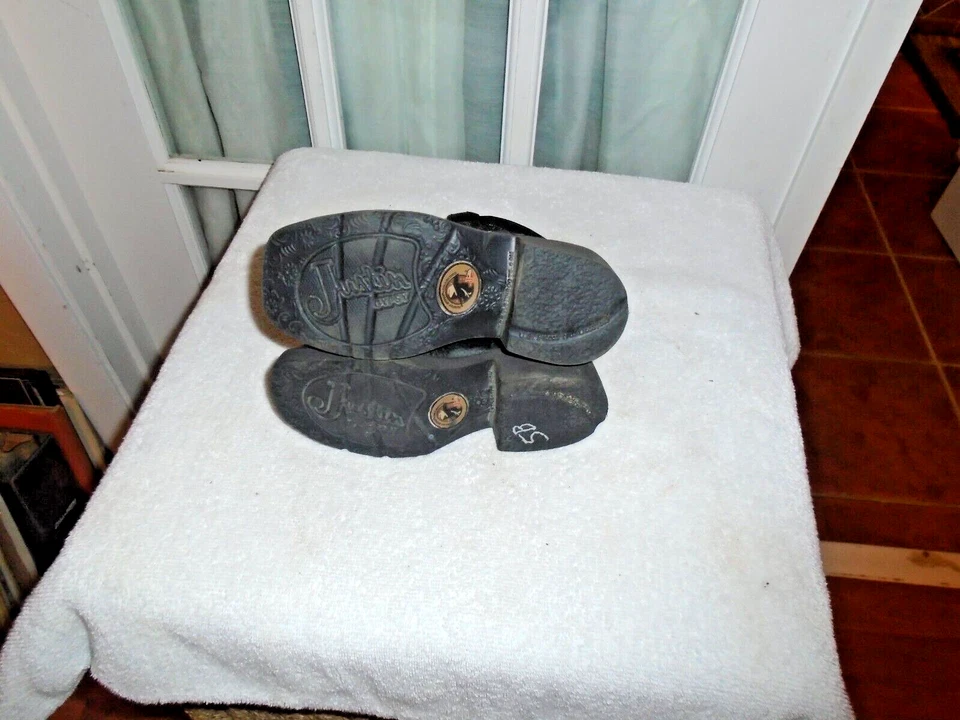 Botas Justin Gitanas Niño Pequeño Talla 8.5 Cuero Negro 9977JR Vaquero Vaquera Puntera Cuadrada Foto 4 de 4