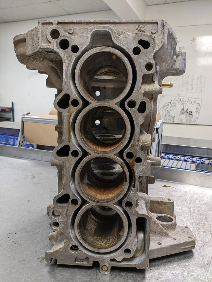 Bloque de cilindros de motor para 03-05 Honda Civic 1.3 Foto 2 de 4