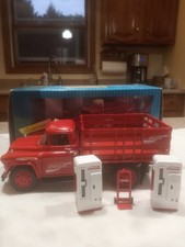 Ertl 1957 Chevy Coca-cola Stake Bed DieCast Truck Vending Machines &Dolly