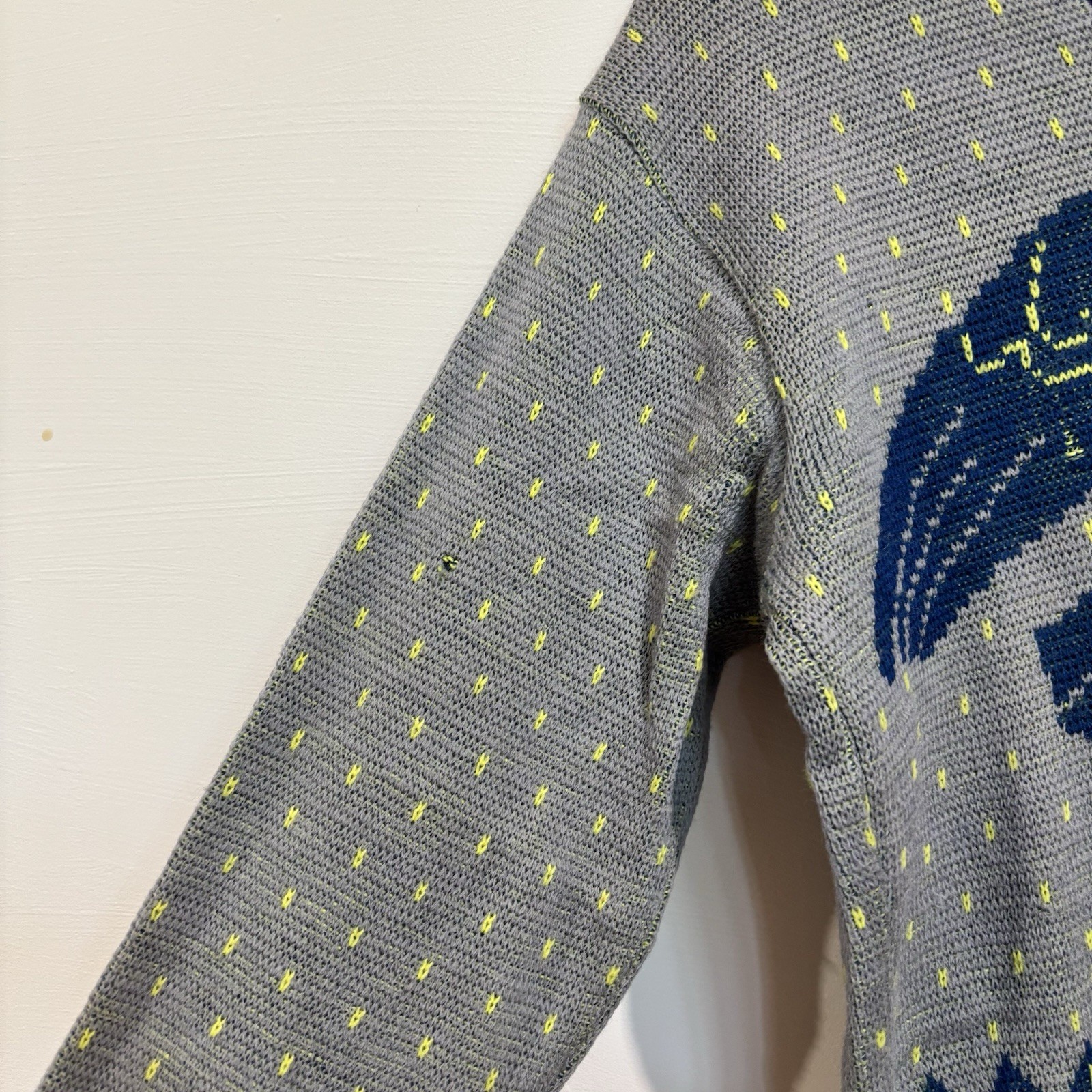 Vintage 40’s Novelty Animal Print Eagle Sweater Birdseye Ski Colors Small Rare